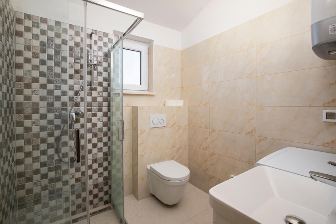 Pjescana Uvala Sea View Apartment Exterior photo